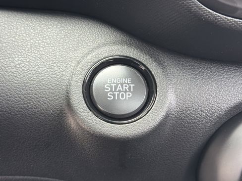 Certified 2026 Hyundai Venue SEL FWD image 25