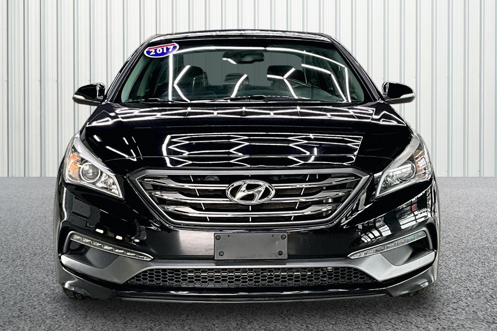 Used 2017 Hyundai Sonata Sport w/ Value Edition Package 02 FWD image 2