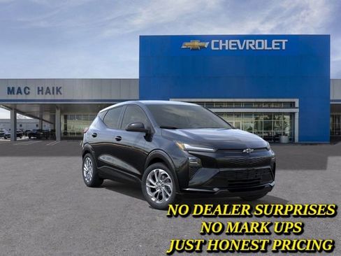 New 2027 Chevrolet Bolt LT w/ Comfort Package FWD image 1