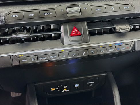 Used 2025 Kia K4 LXS image 23