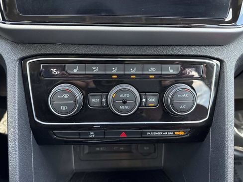 Used 2022 Volkswagen Atlas SEL image 23