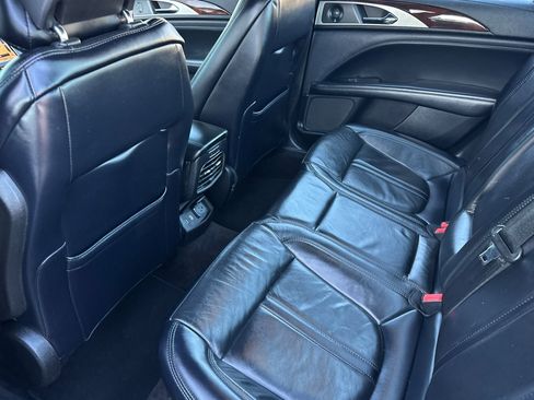 Used 2019 Lincoln MKZ Reserve w/ Reserve Plus Package image 11