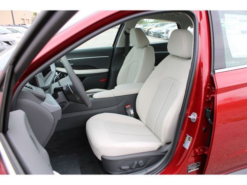 Certified 2024 Hyundai Sonata SEL image 10