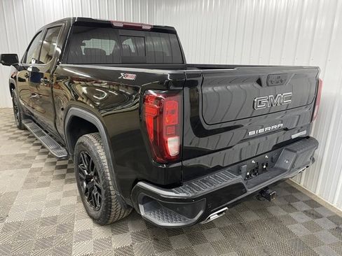 Used 2022 GMC Sierra 1500 Elevation w/ Preferred Package image 5