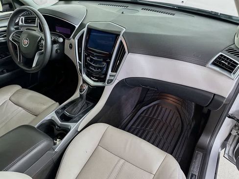 Used 2014 Cadillac SRX Luxury image 33
