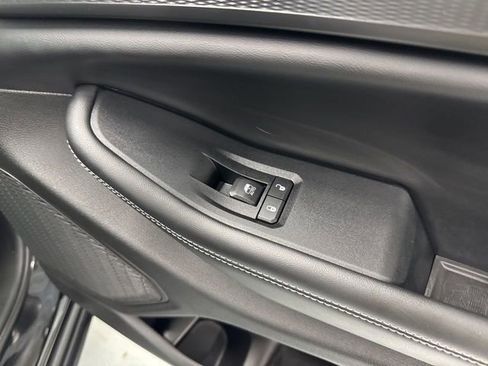 Used 2023 Jeep Grand Cherokee Altitude image 27