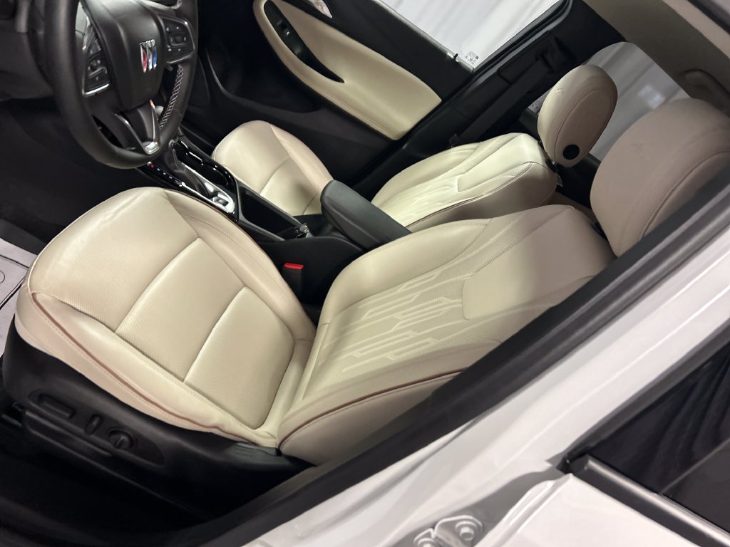 Used 2026 Buick Encore GX Avenir w/ Avenir Technology Package AWD/4WD image 12