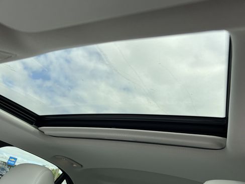 Used 2022 Mercedes-Benz E 350 Sedan w/ Driver Assistance Package image 27