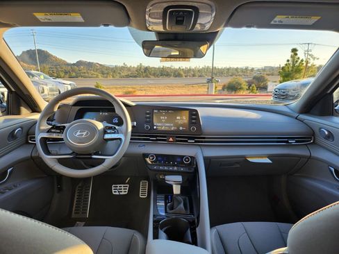 New 2026 Hyundai Elantra SEL Sport image 14