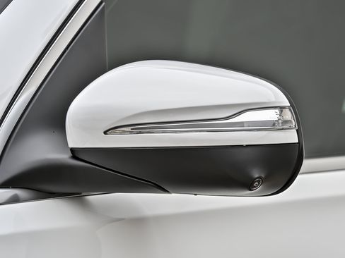 Used 2026 Mercedes-Benz Maybach GLS 600 4MATIC image 13