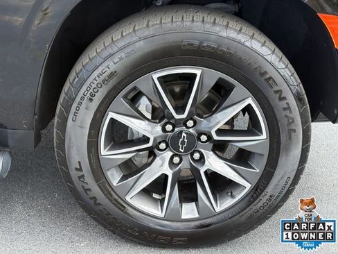 Used 2023 Chevrolet Tahoe Z71 w/ Luxury Package AWD/4WD image 29