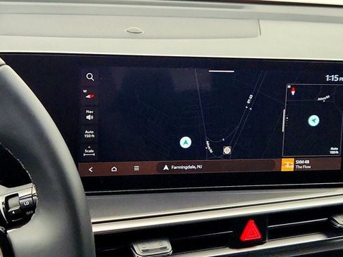 Used 2025 Kia Sorento S w/ Panoramic Sunroof Package image 18