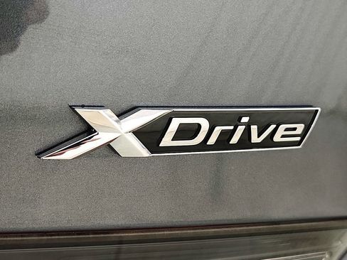 Used 2019 BMW 330i xDrive Sedan AWD/4WD image 33