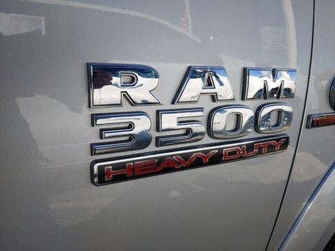 Used 2018 RAM 3500 Laramie image 23