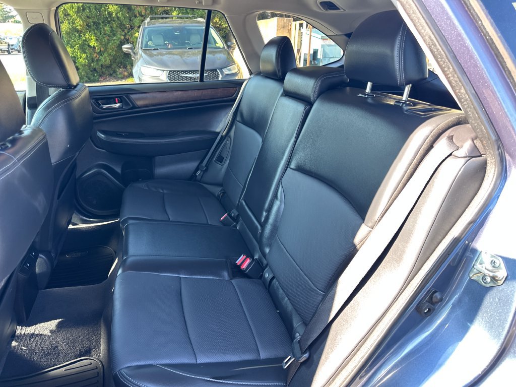 Used 2017 Subaru Outback 2.5i Limited AWD/4WD image 16
