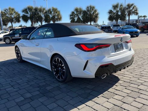 New 2026 BMW 430i Convertible w/ M Sport Package image 9