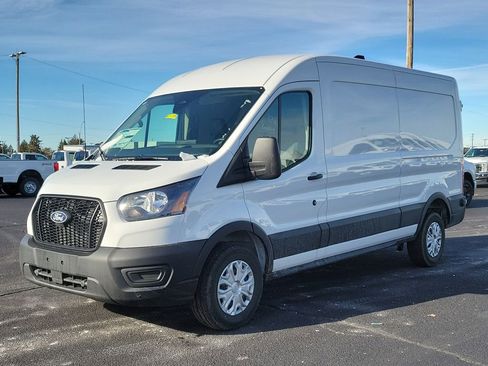 New 2026 Ford Transit 250 148 Medium Roof image 2