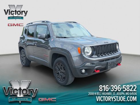 Used 2018 Jeep Renegade Trailhawk AWD/4WD image 1