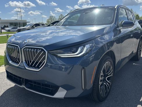 Certified 2025 BMW X3 xDrive30i AWD/4WD image 5