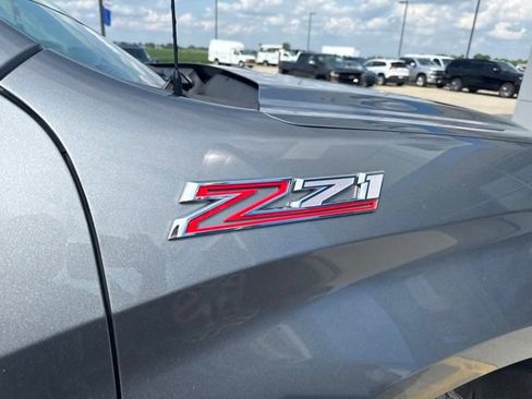 Used 2020 Chevrolet Silverado 1500 Custom Trail Boss w/ Custom Convenience Package AWD/4WD image 9