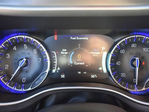 New 2026 Chrysler Pacifica Select image 24