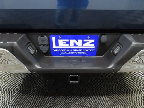 Used 2017 Ford F150 XLT w/ Equipment Group 302A Luxury image 39