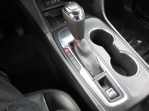 Used 2020 Chevrolet Equinox Premier image 28