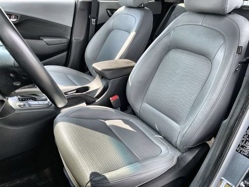 Used 2021 Hyundai Kona Limited AWD/4WD image 15