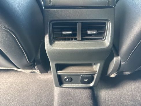 Used 2024 Ford Edge SEL w/ Convenience Package AWD/4WD image 28