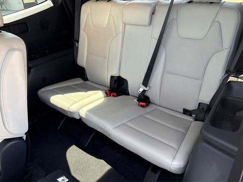 Used 2021 Kia Telluride SX w/ SX Prestige Package AWD/4WD image 17