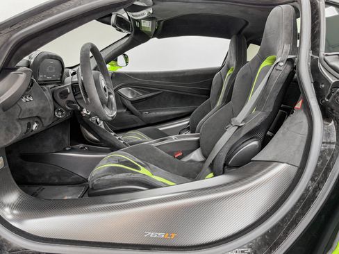 Used 2021 McLaren 765LT RWD image 25
