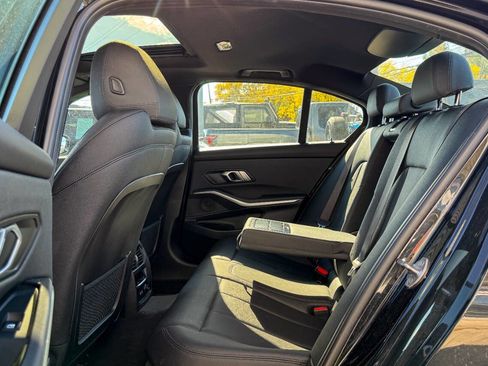 Used 2019 BMW 330i xDrive 330i xDrive AWD 4dr Sedan image 14