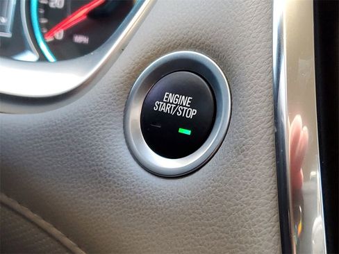 Used 2019 Chevrolet Traverse Premier w/ Driver Confidence II Package image 17