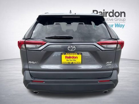 Used 2021 Toyota RAV4 XLE AWD/4WD image 6