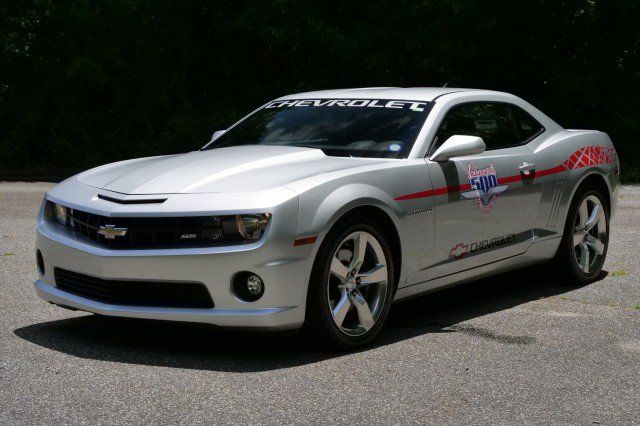 Used 2010 Chevrolet Camaro SS RWD image 6