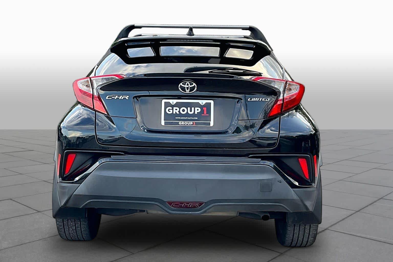 Used 2020 Toyota C-HR Limited FWD image 4