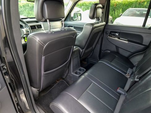 Used 2011 Jeep Liberty Limited w/ Chrome Accents Group AWD/4WD image 25