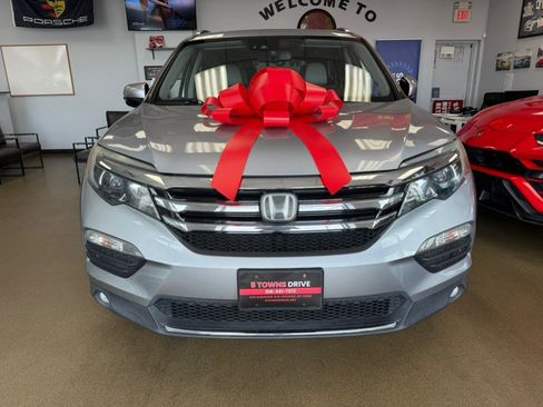 Used 2018 Honda Pilot Elite image 8