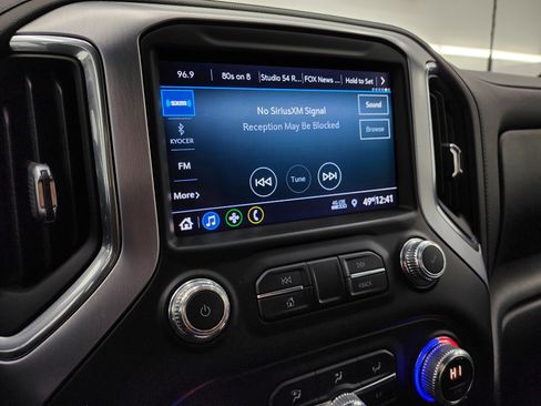 Used 2022 GMC Sierra 2500 SLE w/ SLE Value Package; image 11