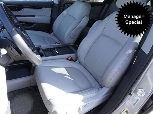 Used 2023 Honda Odyssey Touring image 21