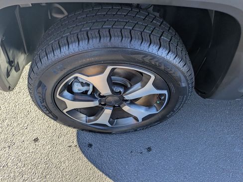 Certified 2022 Jeep Renegade Trailhawk w/ Sun/Sound Group image 9