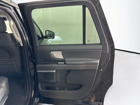 Used 2025 Ford Expedition Max Active image 33