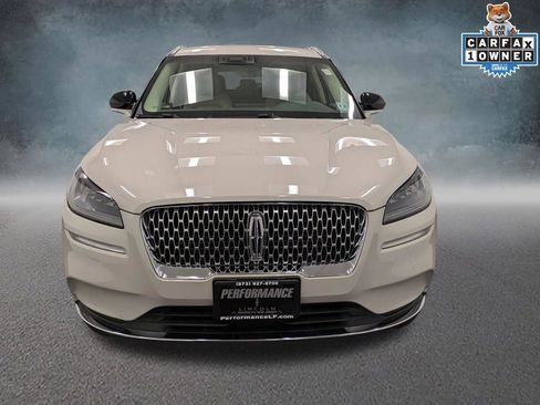 Certified 2022 Lincoln Corsair Standard w/ Equipment Group 101A image 2