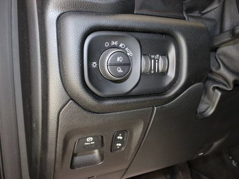Used 2022 RAM 1500 Laramie AWD/4WD image 20