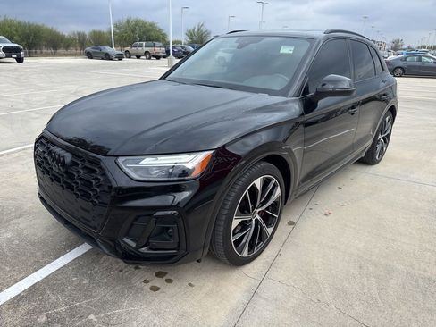 Used 2023 Audi SQ5 Premium Plus w/ Premium Plus Package image 7