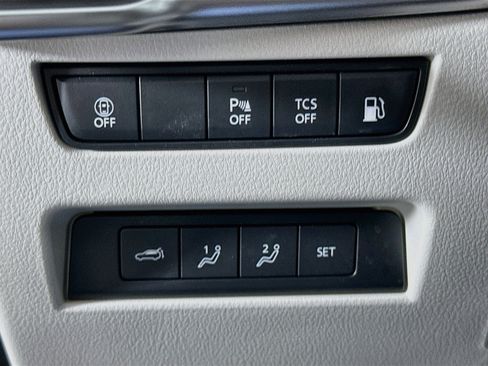 Used 2024 MAZDA CX-90 Plug-In Hybrid w/ Premium Plus AWD/4WD image 17