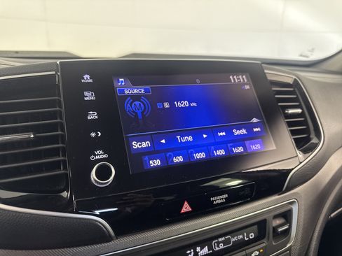 Used 2023 Honda Ridgeline Sport image 37