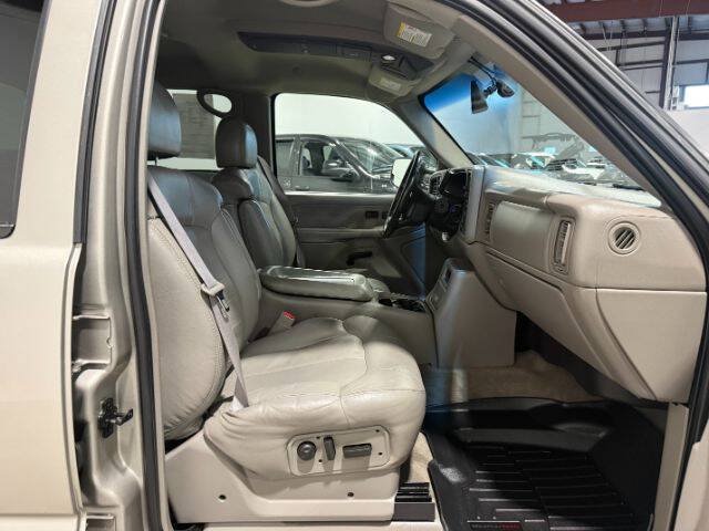 Used 2002 GMC Sierra 2500 SLE AWD/4WD image 16