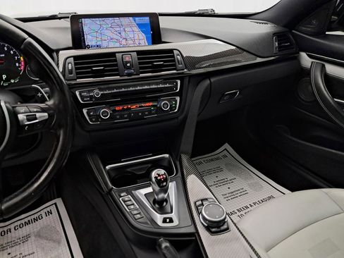 Used 2015 BMW M4 Coupe image 13