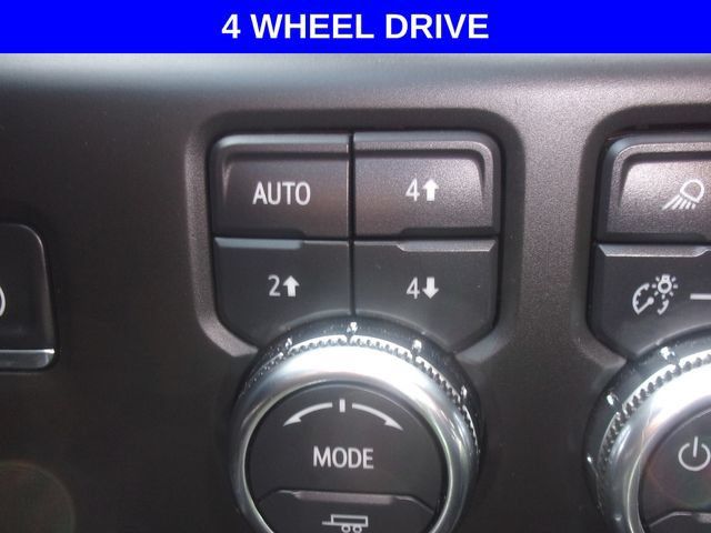 Used 2025 GMC Sierra 1500 Denali AWD/4WD image 11